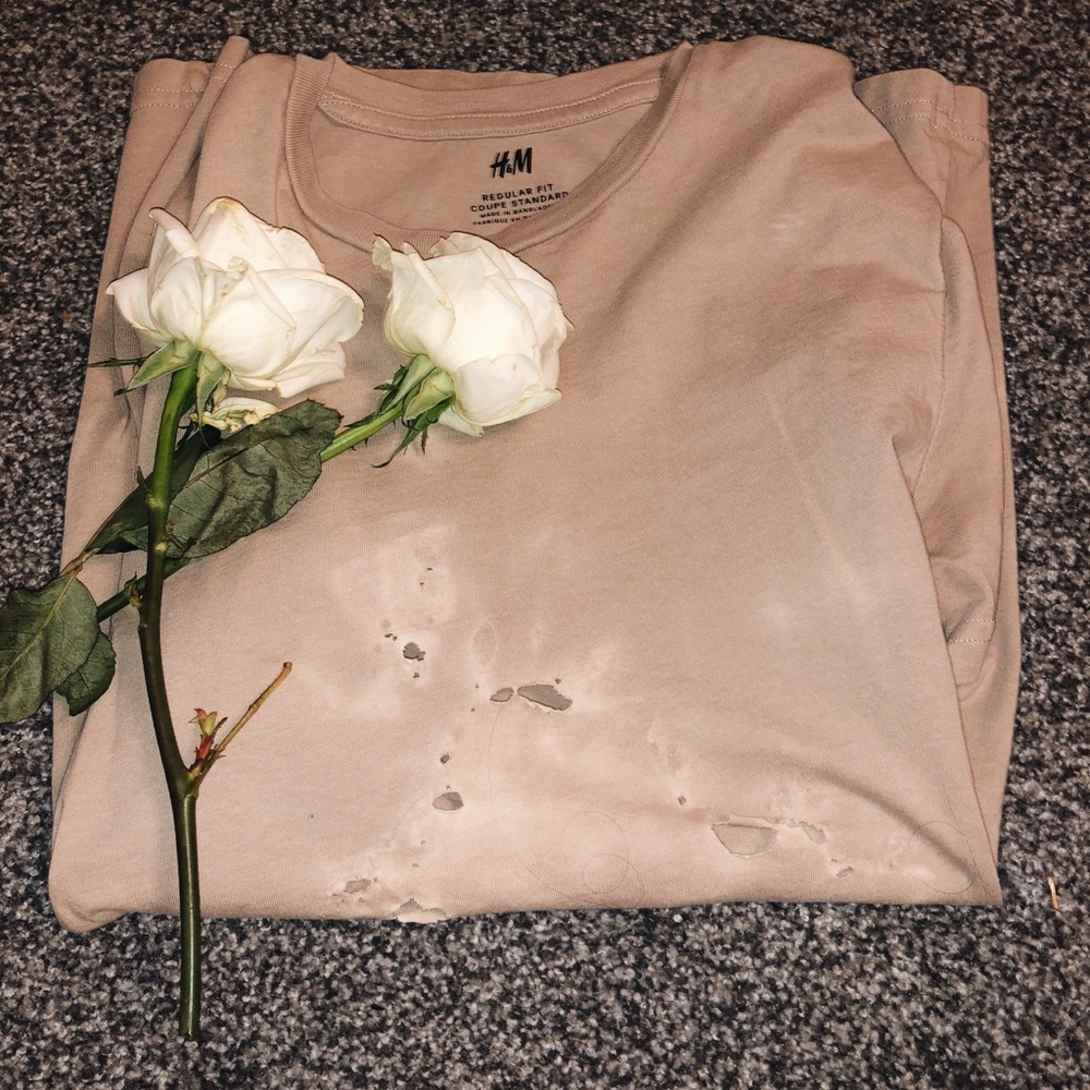 Distressed H&M top